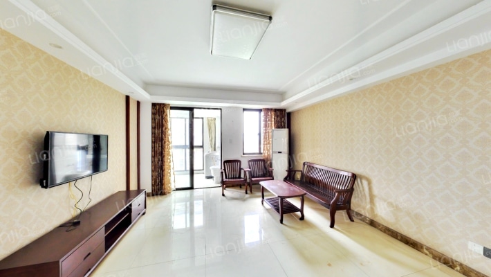 冠城晶典二手房实景图