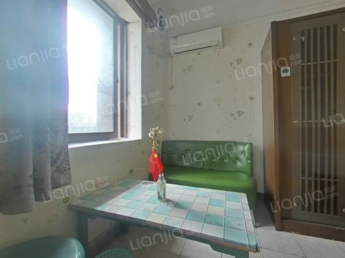 合租·世纪公寓 1居室 南卧