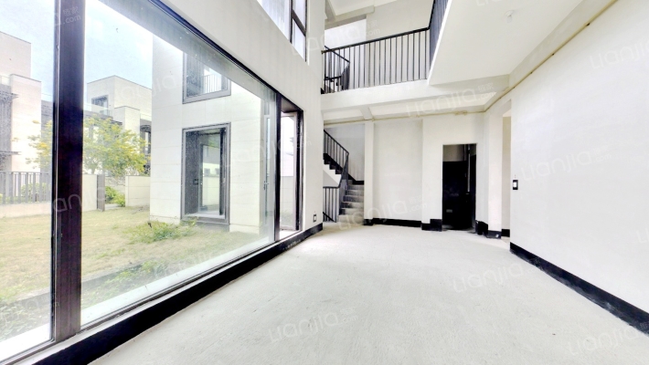 九洲保利天和屿墅二手房实景图