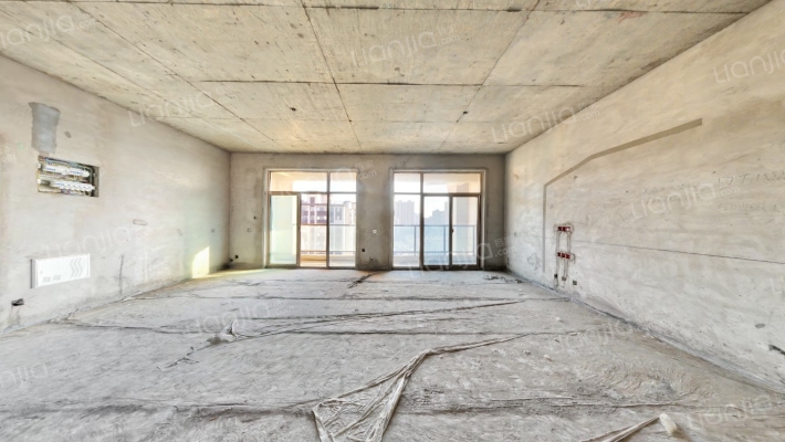 蓝山玖玥二手房实景图