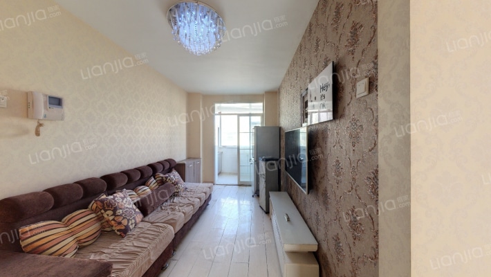 万龙第五城B区二手房实景图