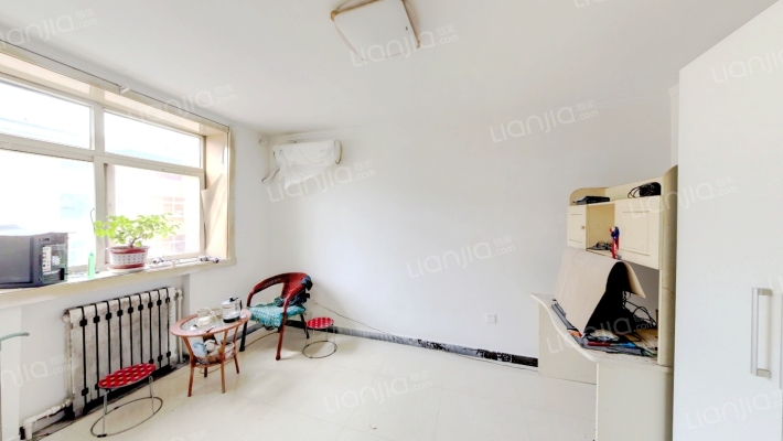 顺柳巷社区四号院二手房实景图