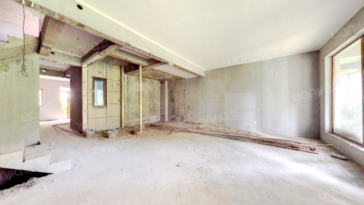 保利·仁里一期二手房实景图