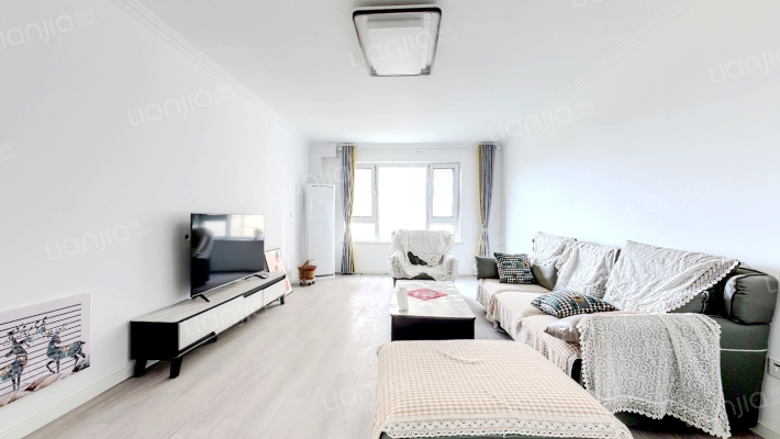 凭海临风五期锦苑二手房实景图