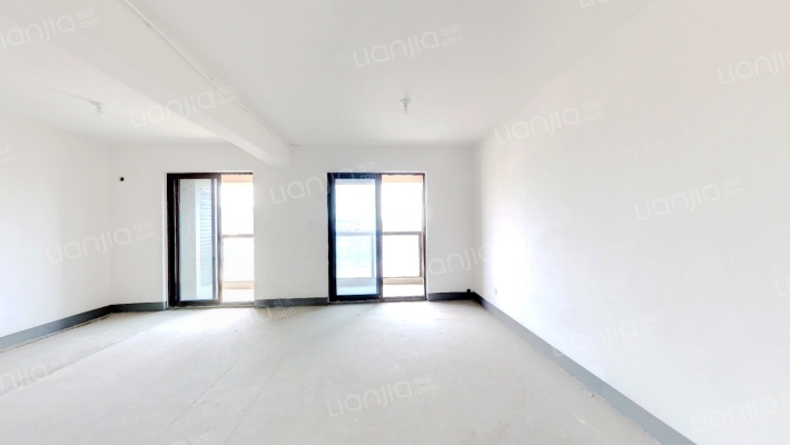 禾盛苑二手房实景图