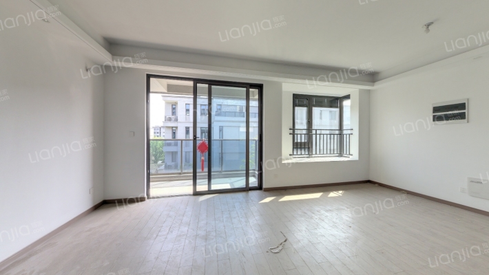 玖栖和院二手房实景图