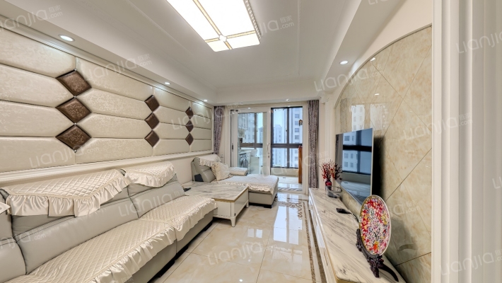 昆盛肖邦二手房实景图