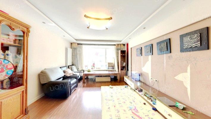 燕东秀府二手房实景图