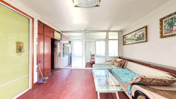 艺苑路小区二手房实景图