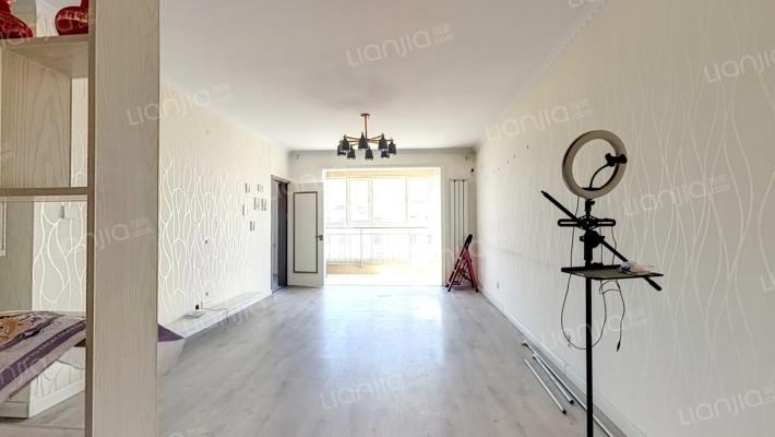 溪山美地雅园二手房实景图