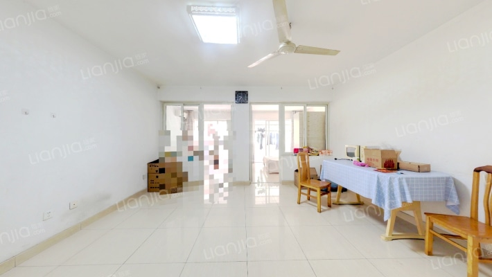 铭座嘉园二手房实景图