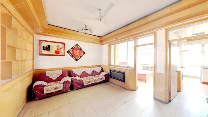 眼明泉小区二手房实景图