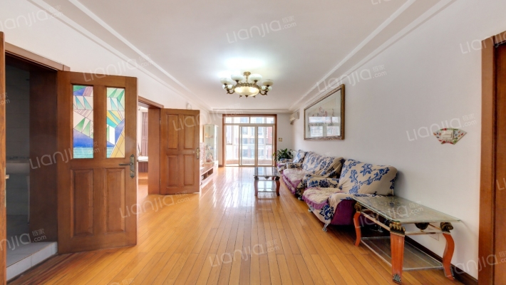 名贵山庄华美园二手房实景图