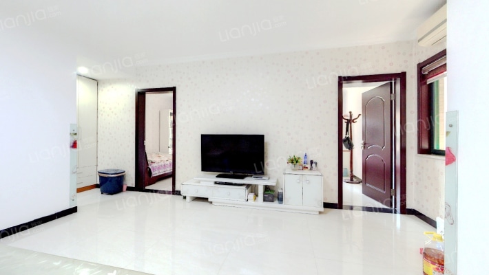 嘉泰隆小区二手房实景图