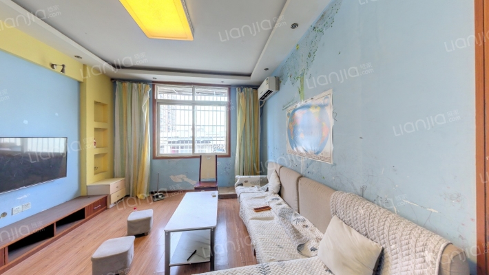 沁景苑二手房实景图