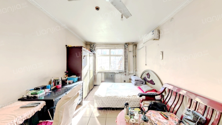 苑东街8号二手房实景图