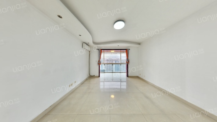 布鲁汀二手房实景图