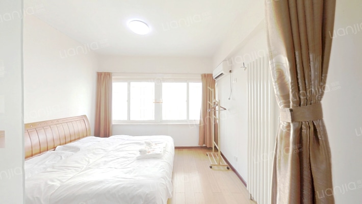 闻海公寓二手房实景图