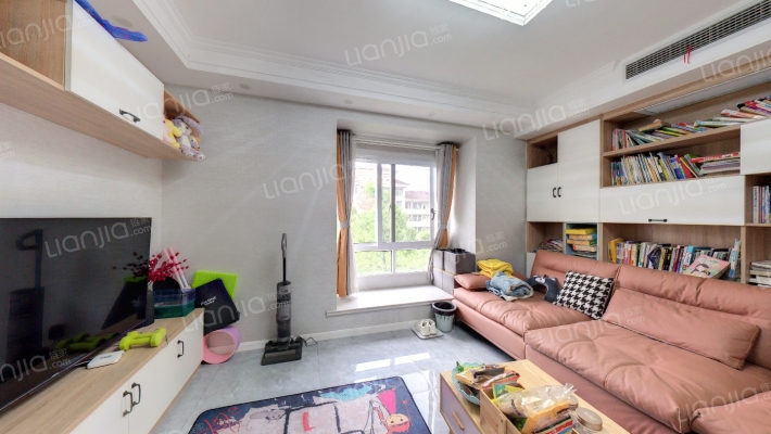 南方名苑二手房实景图