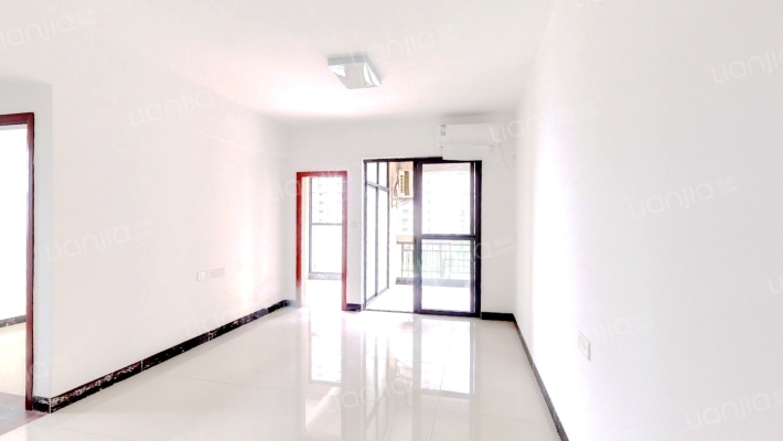 万邦中心二手房实景图