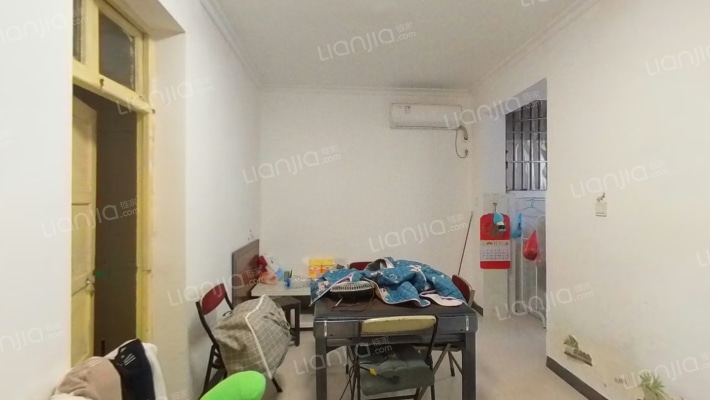 花园小区二手房实景图