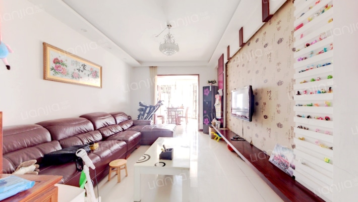 新安金沙豪庭二手房实景图