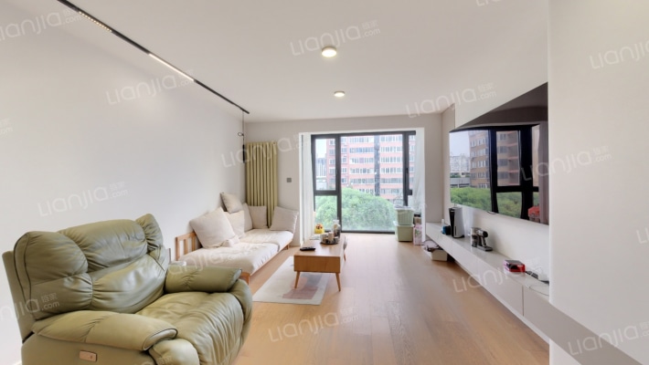 冬季星空二手房实景图