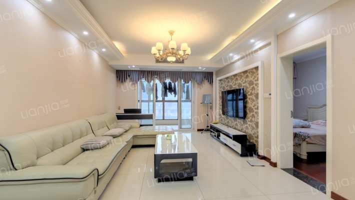 卢浮公馆二手房实景图