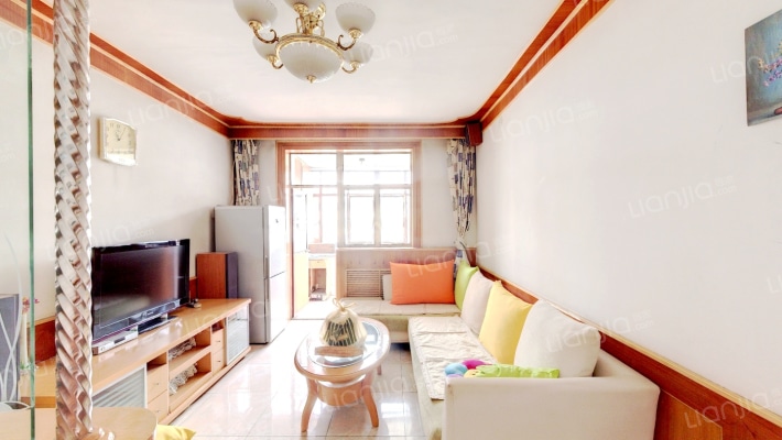 医康小区 二手房实景图