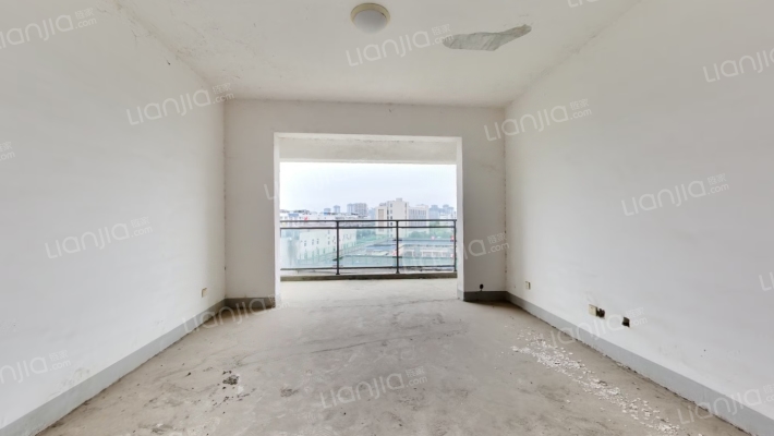 岷怡苑北区二手房实景图