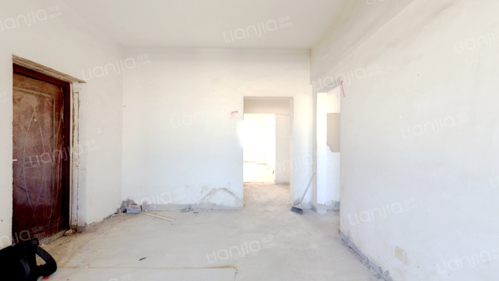 财城公寓二手房实景图