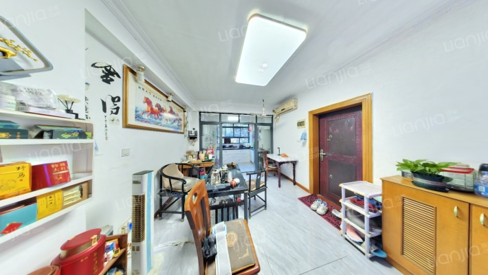 连辉社区二手房实景图