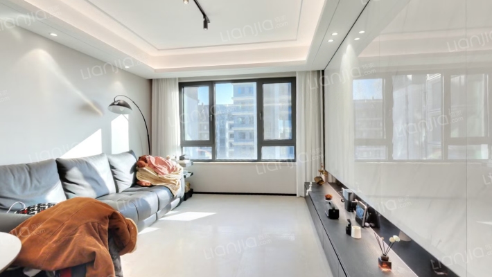 中海学仕里二手房实景图