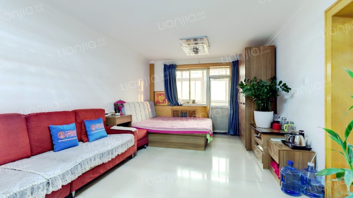 沿湖小区二手房实景图