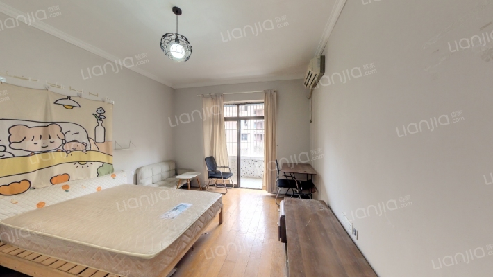 桃花公寓二手房实景图