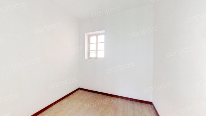 黄县路二手房实景图