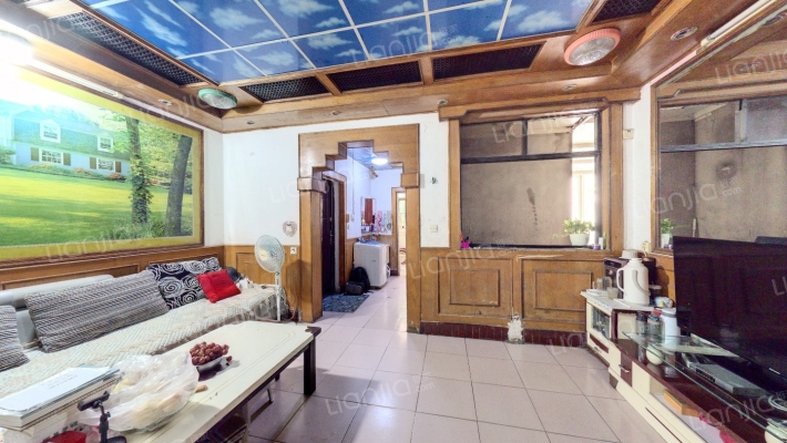 晶玻西区二手房实景图