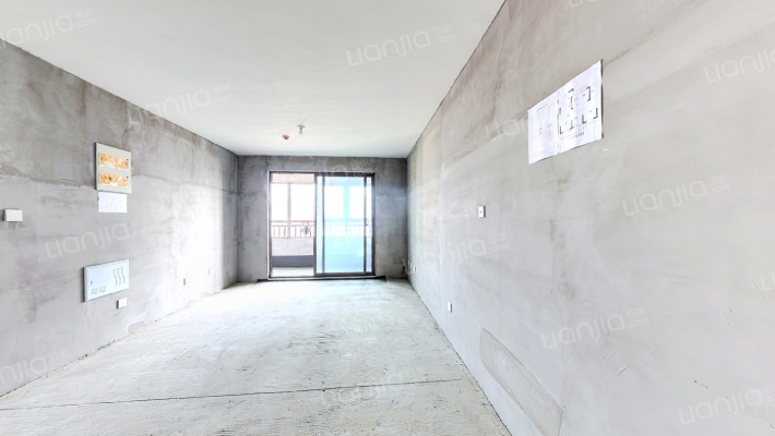 西悦名庭南区二手房实景图