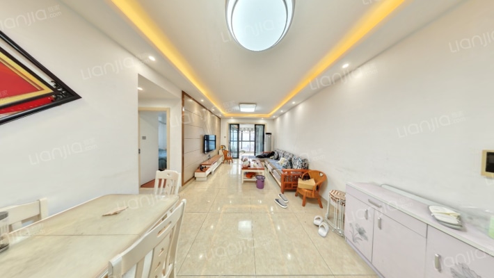 众星湘港公馆二手房实景图