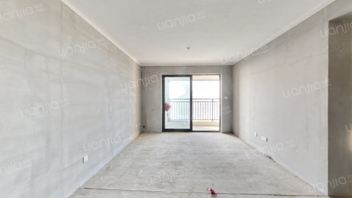 雅宝龙湖春江天玺二手房实景图