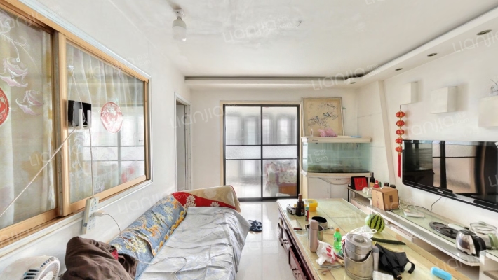 景染名居二手房实景图