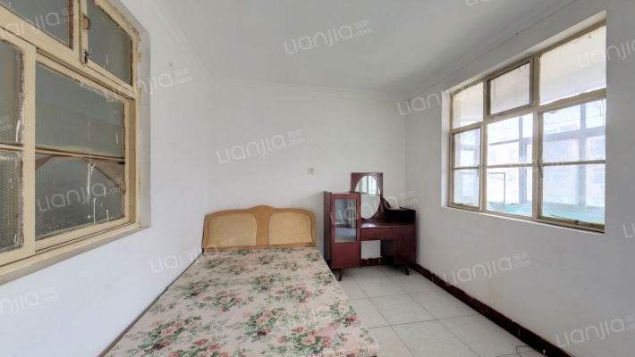 七里堡西区二手房实景图