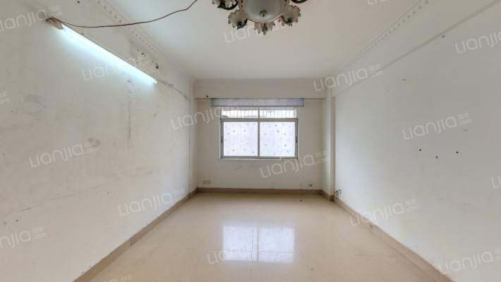 万福新村二手房实景图