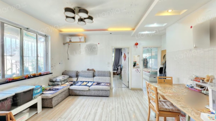 莫愁花园芙蓉里二手房实景图