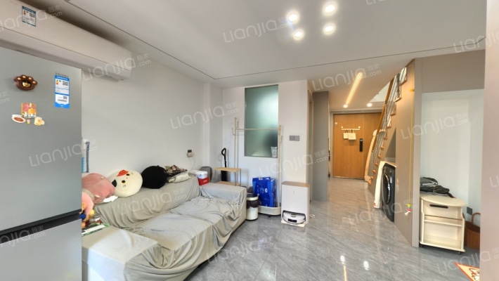 利时新里程二手房实景图