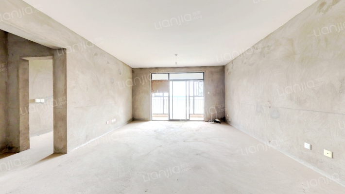 风华俊园二手房实景图