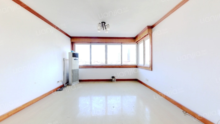 琴枫苑二手房实景图