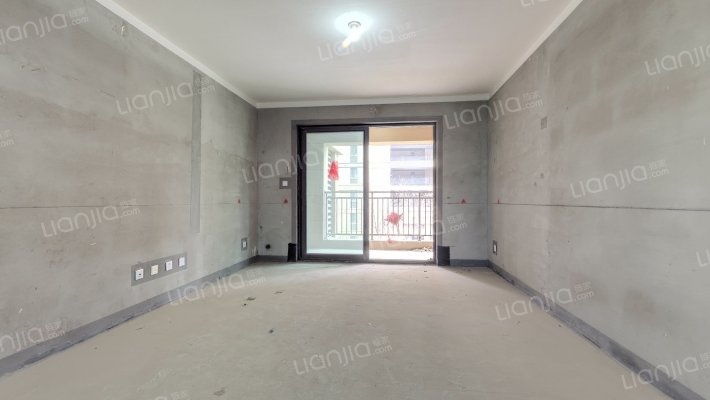 绿地花语城清风苑二手房实景图