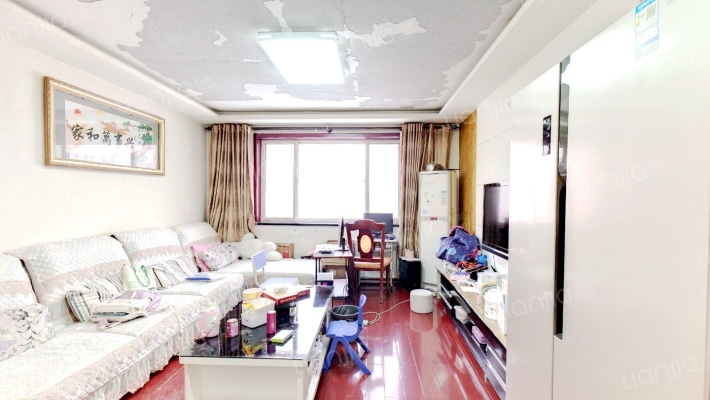 雅居铭品二手房实景图