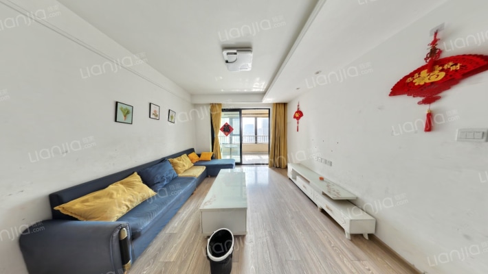 南山柠檬郡二手房实景图